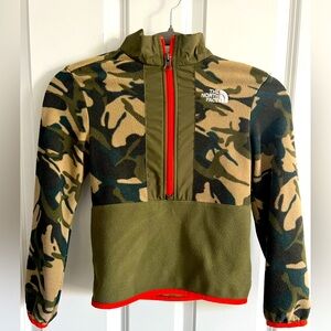 North Face 1/4 zip fleece